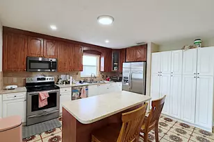 411 SE 4th St, Dania Beach, FL 33004 - Photo 9