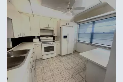 2901 Victoria Circle #H4, Coconut Creek, FL 33066 - Photo 5