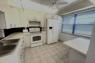 2901 Victoria Cir, Coconut Creek, FL 33066 - Photo 5