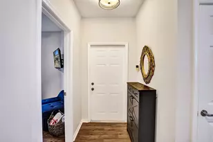 10694 Pelican Dr, Wellington, FL 33414 - Photo 5