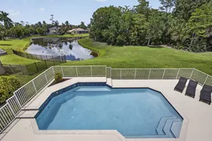 15703 Cypress Park Dr, Wellington, FL 33414 - Photo 21