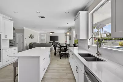 15703 Cypress Park Drive, Wellington, FL 33414 - Photo 13