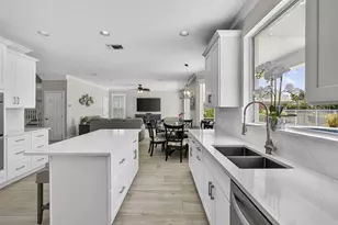 15703 Cypress Park Dr, Wellington, FL 33414 - Photo 13