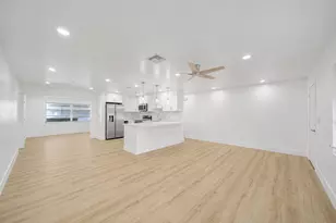 2106 Alfred Dr, Boynton Beach, FL 33426 - Photo 13