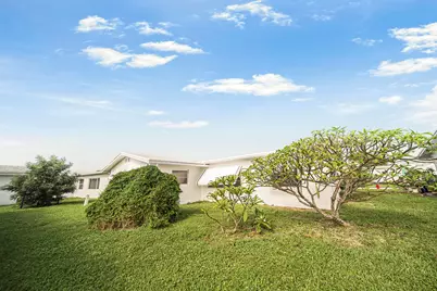 2106 Alfred Drive, Boynton Beach, FL 33426 - Photo 45