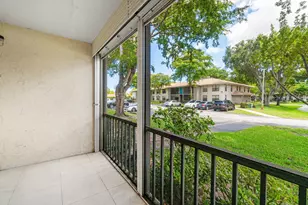 9810 Pineapple Tree Dr, Boynton Beach, FL 33436 - Photo 25