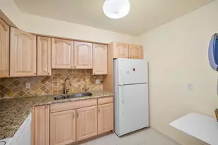 9810 Pineapple Tree Dr, Boynton Beach, FL 33436 - Photo 11