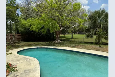 3230 Pebble Beach Drive, Wellington, FL 33467 - Photo 7