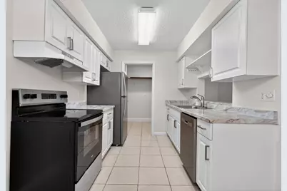 3911 NW Cinnamon Tree Circle, Jensen Beach, FL 34957 - Photo 21
