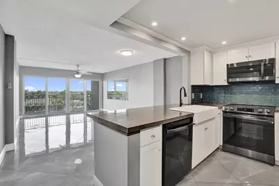 2611 N Riverside Drive #604, Pompano Beach, FL 33062 - Photo 3
