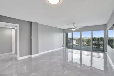 2611 N Riverside Drive #604, Pompano Beach, FL 33062 - Photo 13