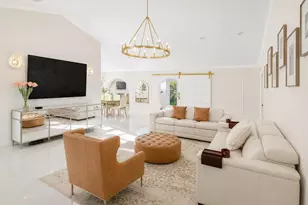 2402 NW 30th St, Boca Raton, FL 33431 - Photo 3