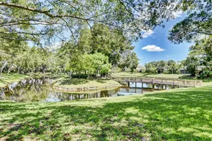2402 NW 30th St, Boca Raton, FL 33431 - Photo 25