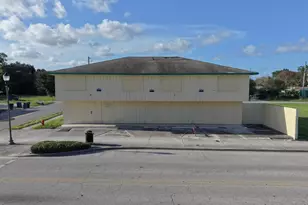1140 Ave D, Fort Pierce, FL - Photo 1