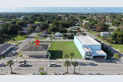 1140 Avenue D, Fort Pierce, FL  - Photo 5