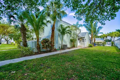 6391 Riverwalk Lane #7, Jupiter, FL 33458 - Photo 5