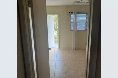 660 Glouchester Street #206, Boca Raton, FL 33487 - Photo 11