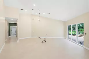 14708 Stirrup Ln, Wellington, FL 33414 - Photo 11