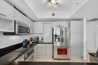 2640 Lake Shore Drive #1716, Riviera Beach, FL 33404 - Photo 7