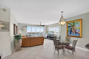 2640 Lake Shore Dr, Riviera Beach, FL 33404 - Photo 23