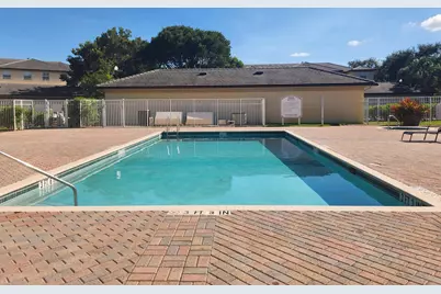 2060 Greenview Shores Boulevard #305, Wellington, FL 33414 - Photo 11