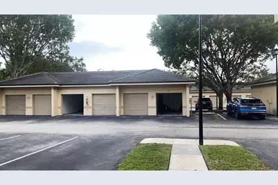 2060 Greenview Shores Boulevard #305, Wellington, FL 33414 - Photo 15