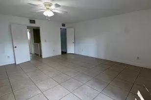 15385 S Dixie Hwy, Palmetto Bay, FL 33157 - Photo 9