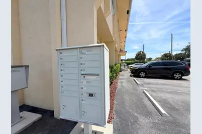 9112 N Fl A1Aalt #102, North Palm Beach, FL 33403 - Photo 17