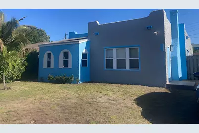 120 NW 4th Avenue, Boynton Beach, FL 33435 - Photo 1
