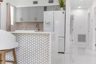 201 NE 28th Ct, Boynton Beach, FL 33435 - Photo 19