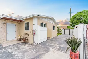201 NE 28th Ct, Boynton Beach, FL 33435 - Photo 39
