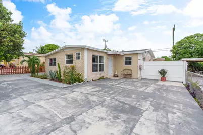 201 NE 28th Court, Boynton Beach, FL 33435 - Photo 37