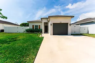 842 NW 9th Ave, Boynton Beach, FL 33426 - Photo 1