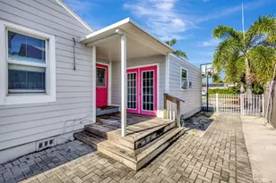 736 Rockland Dr, West Palm Beach, FL 33405 - Photo 39