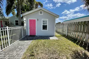 736 Rockland Dr, West Palm Beach, FL 33405 - Photo 41