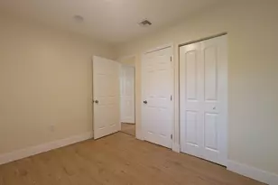 541 N 68th Way, Hollywood, FL 33024 - Photo 15
