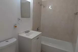 541 N 68th Way, Hollywood, FL 33024 - Photo 13