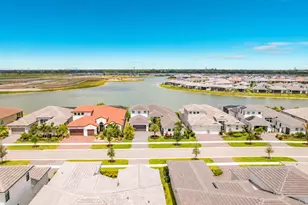 8596 SW Felicita Wy, Port Saint Lucie, FL 34987 - Photo 5