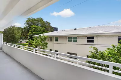 3212 NE 12th Street #Apt 204, Pompano Beach, FL 33062 - Photo 23