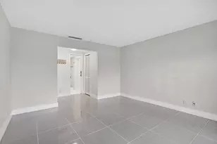 3212 NE 12th St, Pompano Beach, FL 33062 - Photo 15
