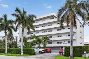 3212 NE 12th St, Pompano Beach, FL 33062 - Photo 1