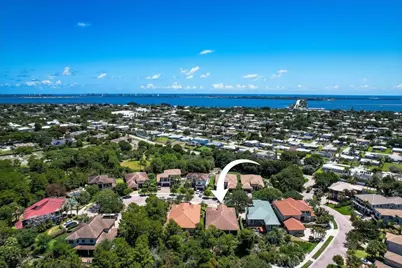 1042 NE Savanna Oaks Way, Jensen Beach, FL 34957 - Photo 3