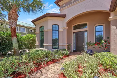 1042 NE Savanna Oaks Way, Jensen Beach, FL 34957 - Photo 5
