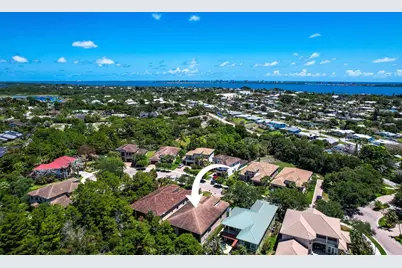 1042 NE Savanna Oaks Way, Jensen Beach, FL 34957 - Photo 43