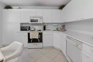 5153 Floria Dr, Boynton Beach, FL 33437 - Photo 11