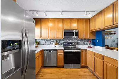 1201 SE Parkview Place #G4, Stuart, FL 34994 - Photo 5