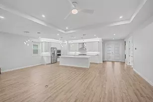 9856 SW Isabelline Dr, Port Saint Lucie, FL 34987 - Photo 3