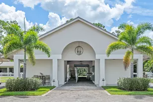 1464 Stallion Dr, Loxahatchee, FL 33470 - Photo 5