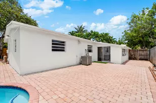 340 NE 26th Ct, Pompano Beach, FL 33064 - Photo 23