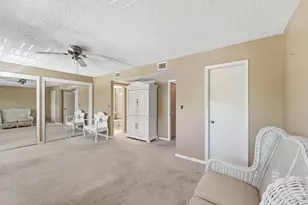 640 Tennis Club Dr, Fort Lauderdale, FL 33311 - Photo 9